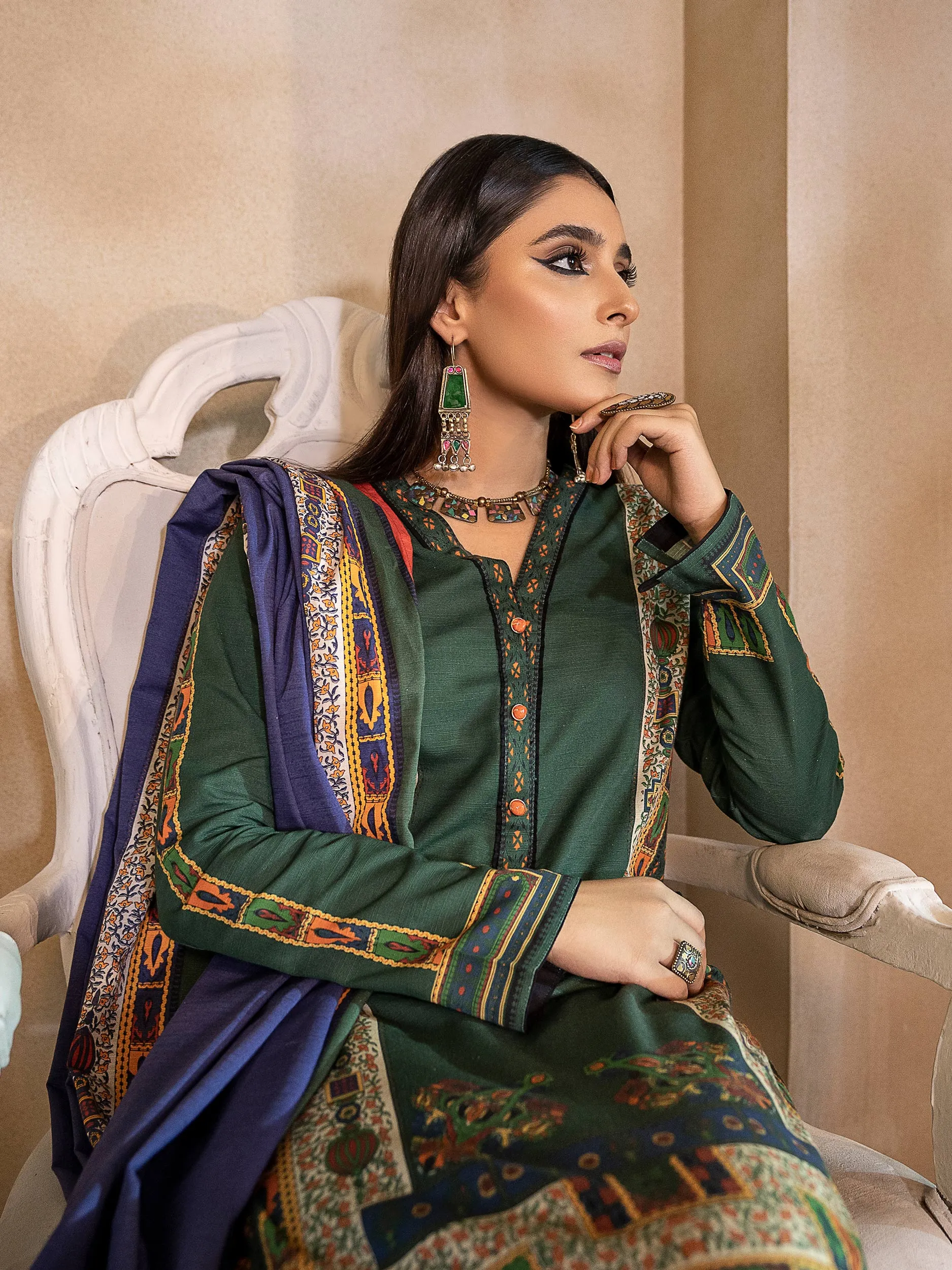 2 Piece Khaddar Suit-Printed (Unstitched)