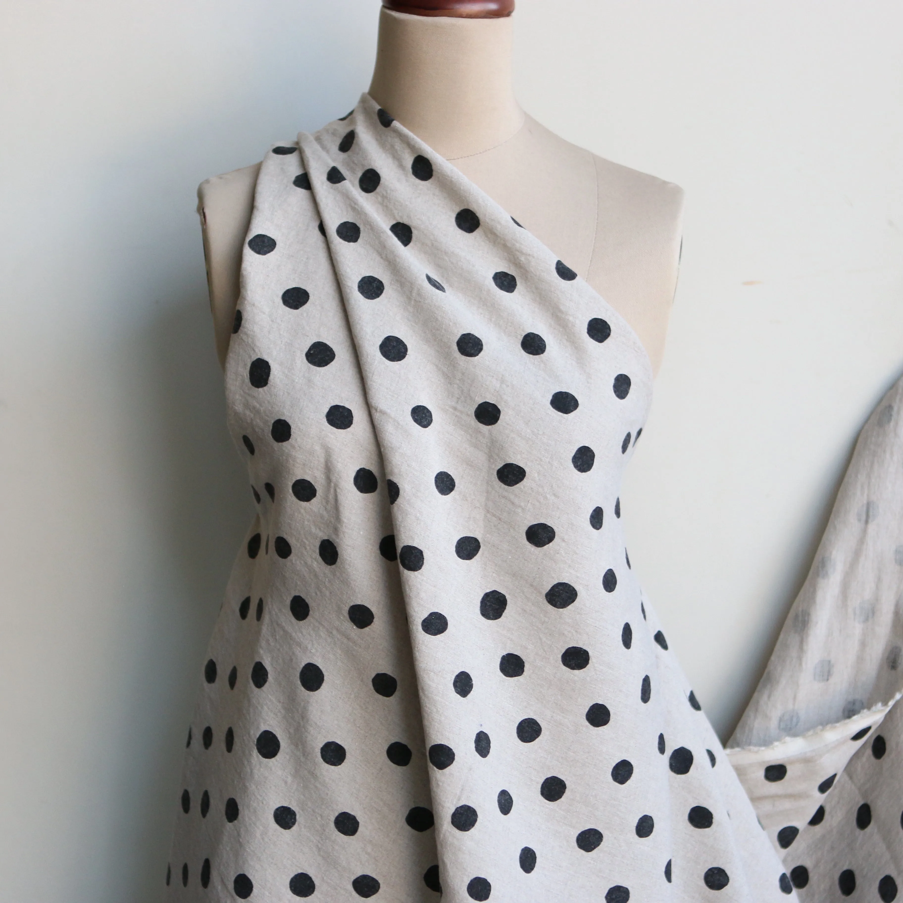 Bigger Spot Natural Linen