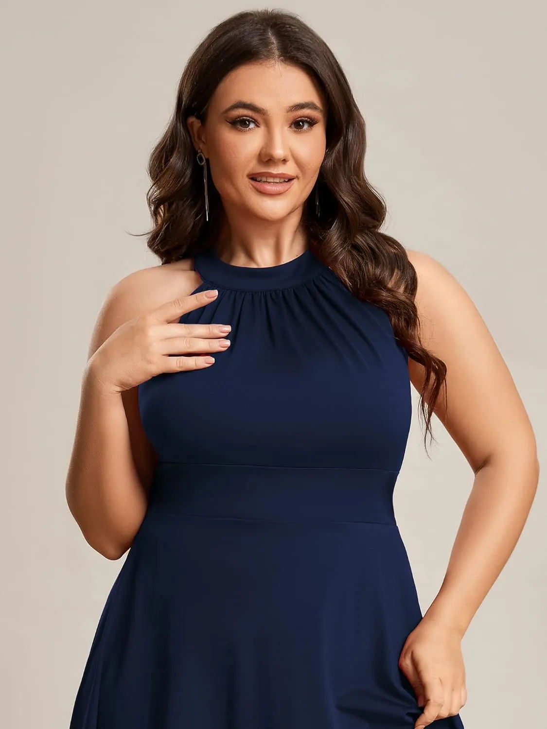 Ever-Pretty Women's A-Line Halter High Low Plus Size Cocktail Dresses for Curvy Women Summer Casual Sleeveless Sundress