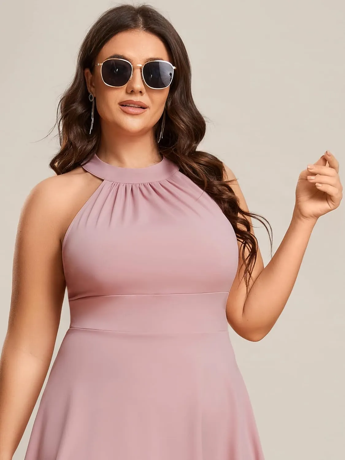 Ever-Pretty Women's A-Line Halter High Low Plus Size Cocktail Dresses for Curvy Women Summer Casual Sleeveless Sundress
