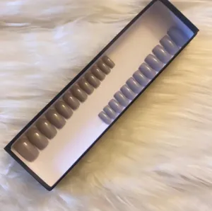 Fall for the Shade '22: The Perfect Length - Square