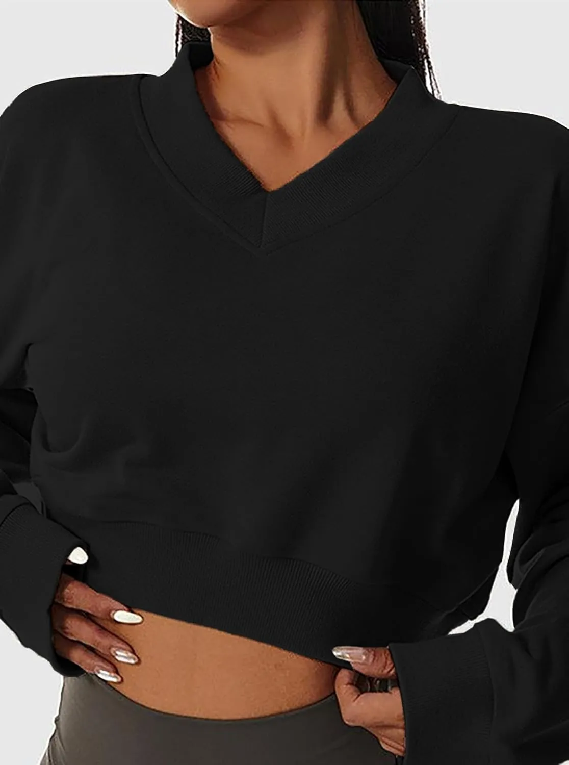 Remidoo Women's V Neck Cropped Sweatshirt Long Sleeve Loose Fit Drop Shoulder Pullover Top