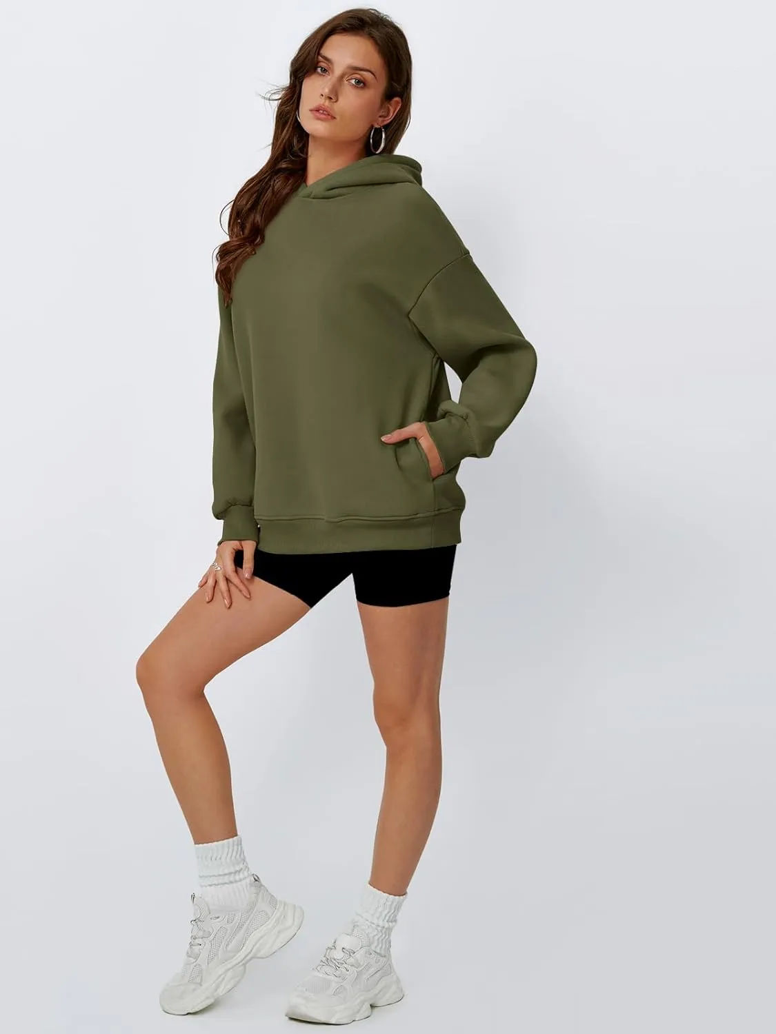 Trendy Queen Womens Oversized Hoodies Fleece Hooded Sweatshirts Casual Pullover Fall Winter Outfits Long Sleeve Tops 2025